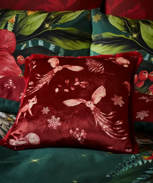 Christmas Decorations<Joe Browns Christmas Woodlands Cushion