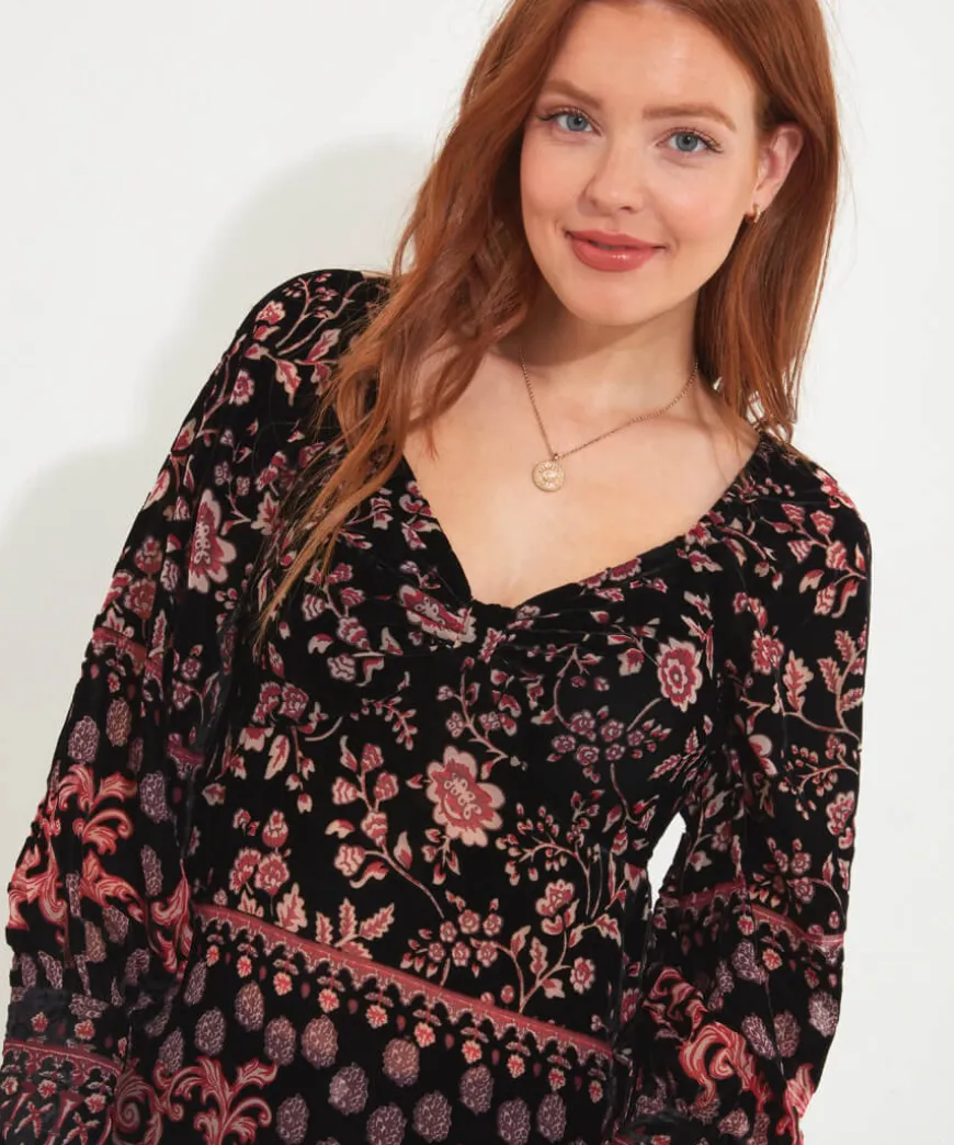 dramatically_different_de_5.webp Tops& Tunics & Shirts<Joe Browns Dramatically Different Devore Top