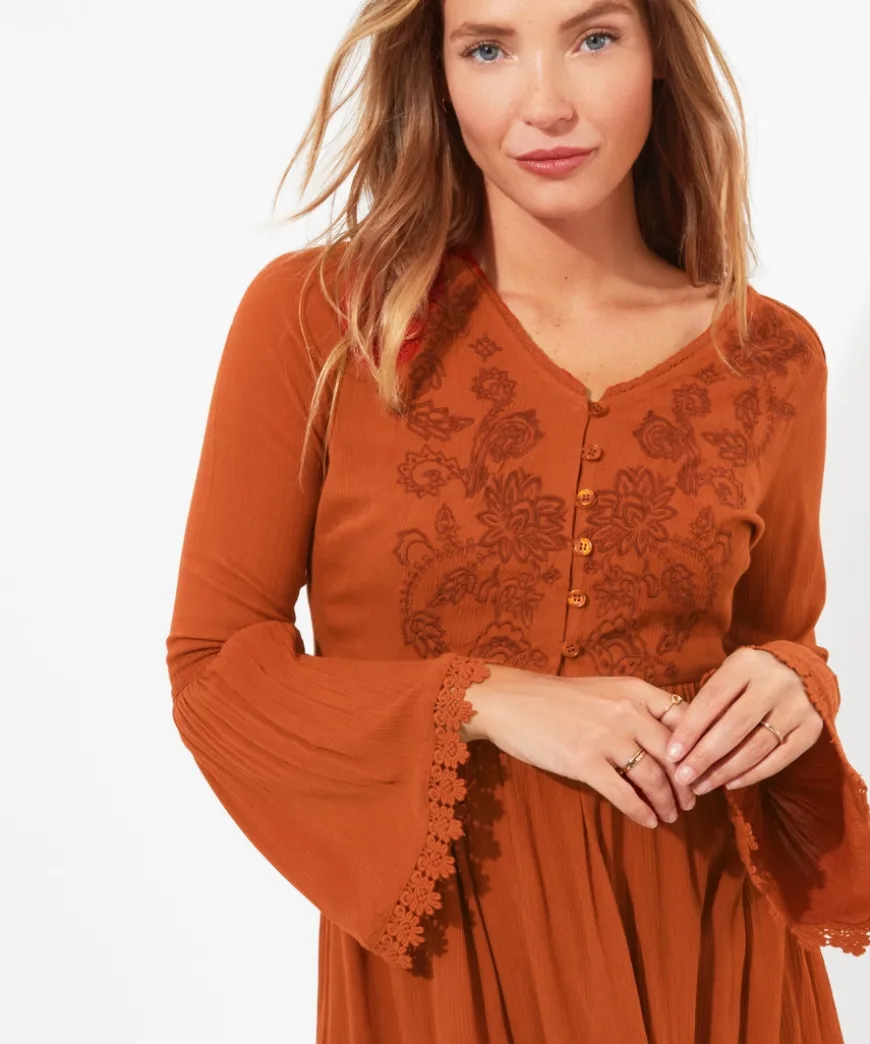ever_so_pretty_embroidere_0.webp Tops& Tunics & Shirts<Joe Browns Ever So Pretty Embroidered Tunic Top