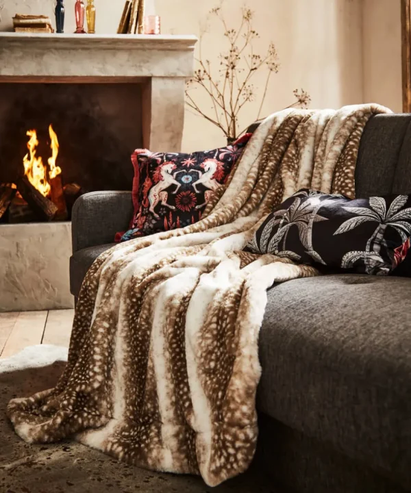 Gifts<Joe Browns Fawn Fur Throw