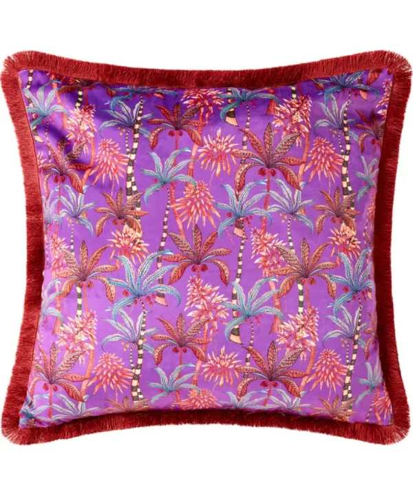 Cosy This Christmas<Joe Browns Hypnotic Horses Reversible Cushion