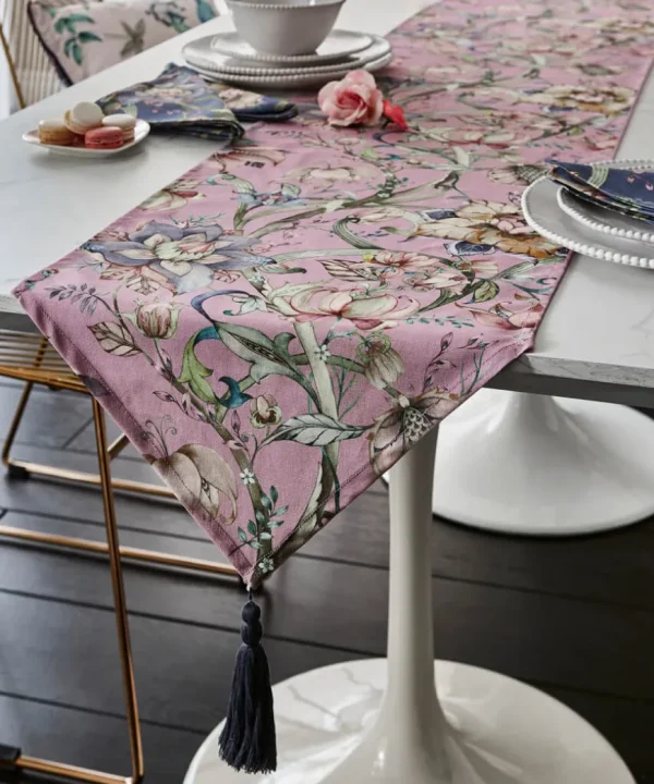 Tableware & Dining<Joe Browns Nostalgic Nouveau Table Runner