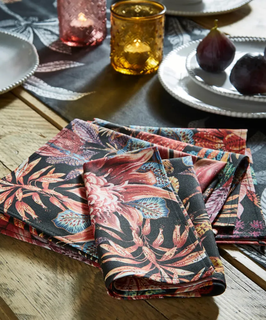 pack_of__fantastically_fl_0.webp Tableware & Dining<Joe Browns Pack Of 4 Fantastically Floral Cotton Napkins
