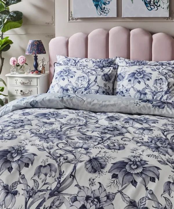 Bedding<Joe Browns Poised Peacocks Reversible Bed Set