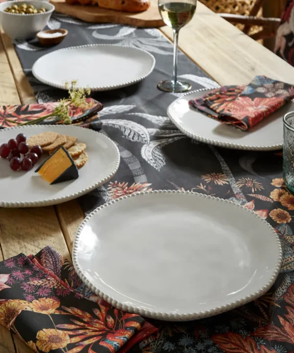 Home Accessories<Joe Browns Set Of 4 Organic Beaded Dinner Plates