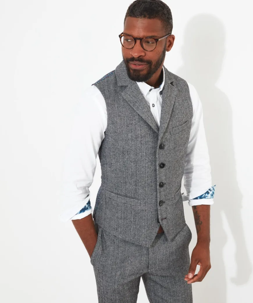 tailored_to_perfection_wa_0.webp Coats & Jackets<Joe Browns Tailored To Perfection Waistcoat